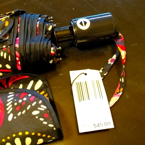 Vera Bradley Umbrella - Picture 3 of 4